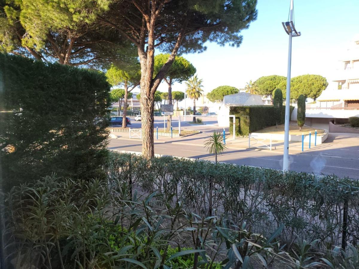 Studio Avec Loggia Entre Port, Plage Et Piscine Le Grau-du-Roi Bagian luar foto